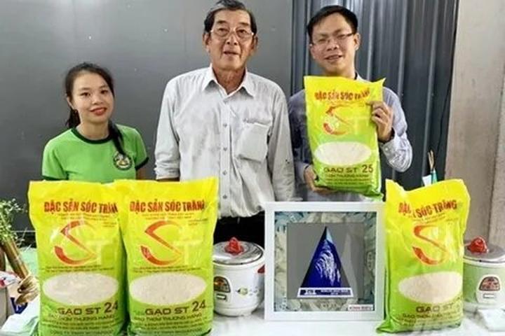 Xu hướng Ngoài BTV Trần Quang Minh,: Hotspot Matrix tiết lộ bí quyết video viral